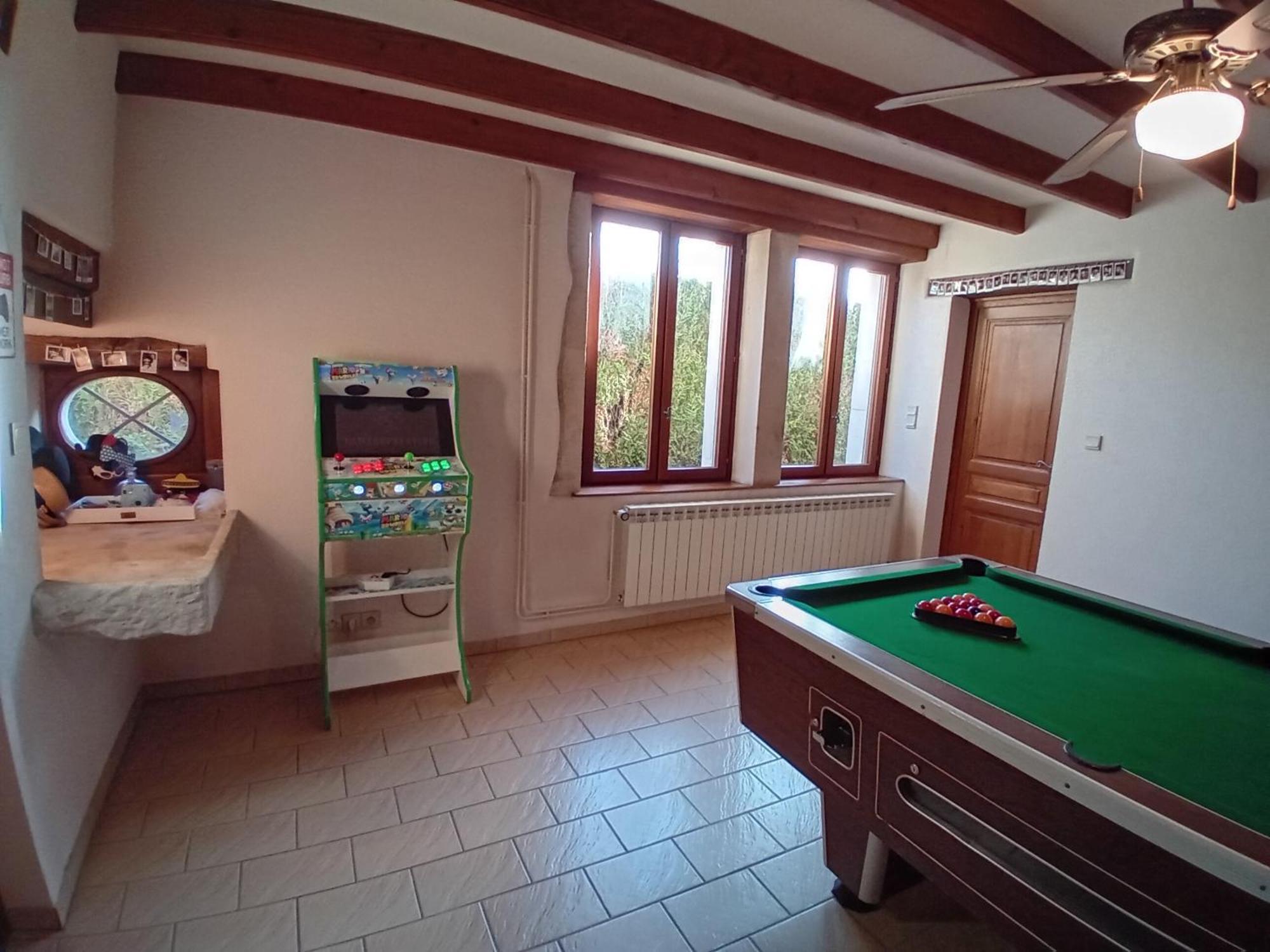 Bed and Breakfast Jacuzzi, Arcade Et Repas Compris Soulosse-sous-Saint-Elophe Экстерьер фото